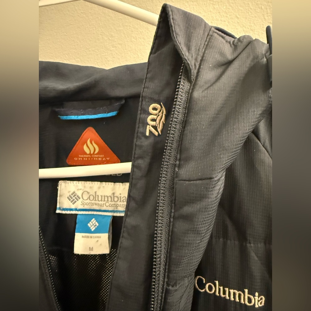 Columbia | Navy Puffer Hooded Jacket Omni Heat 700 fill Duck Down and Feathers - Picture 10 of 15
